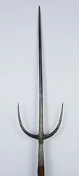 Forca militare (ferro e legno)