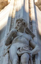 Telamone della facciata del Duomo di Milano, Lombardia, Italia (dettaglio)