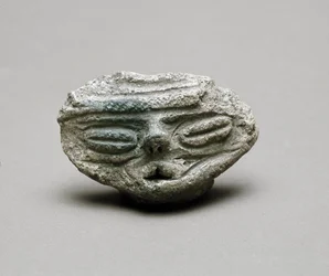 Testa in terracotta, periodo Jomon 6°-3° secolo a.C.