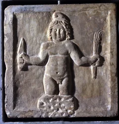 Rappresentazione di Mitra (o Mithra), una divinità iraniana, nato da una roccia. Bassorilievo. È raffigurato mentre condivide un pasto con Sol. Palazzo dei Conservatori, Roma.