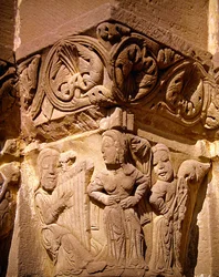 Capitello raffigurante Salomè che danza e un arpista