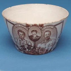 Ciotola souvenir Inghilterra vs. Scozia (ceramica)