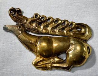 Arte scita: emblema di scudo a forma di cervo. Oggetto d