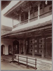 Tempio buddista a Kandy, Ceylon, c. 1880