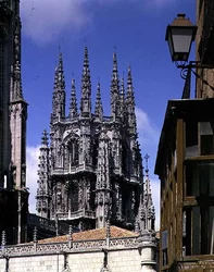 La Lanterna (cimborio) probabilmente progettata da Juan de Langres (fl.c.1522-40) costruita da Felipe Vigarny e Juan de Vallejo (fl.c.1518-69) completata nel 1568