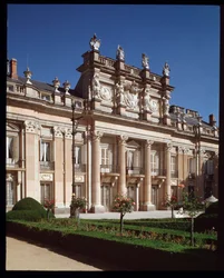 Facciata del Palazzo Reale della Granja de San Ildefonso, residenza estiva dei re di Spagna