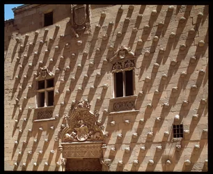 Vista della facciata gotica (1493-1517)