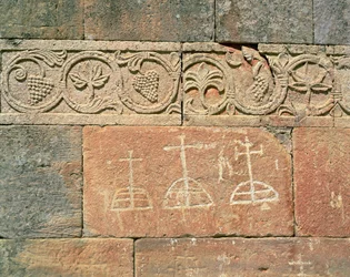 Dettaglio di un fregio dalla facciata, Santa Maria de Lara, Quintanilla de las Vinas