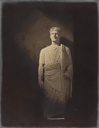Figura di sacerdote, stile tardo