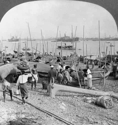 Porto di Rangoon sul fiume Irawaddy, Birmania, 1908