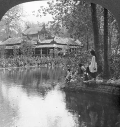 Giardino sud del Palazzo nella Fortezza, Mandalay, Birmania, 1908