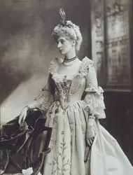 Lady Evelyn Cavendish, poi Duchessa di Devonshire, come una dama alla corte dell