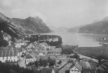 Weesen, Lago di Walenstadt (foto in b/n)