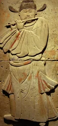 Stele in terracotta con musicista, Dinastia Tang