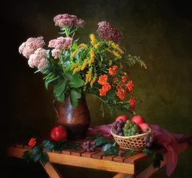 Natura morta floreale autunnale