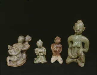 Figurine di madre e figlio (terracotta)