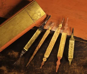 Manoscritti buddisti Lanna (foglia di palma e legno)