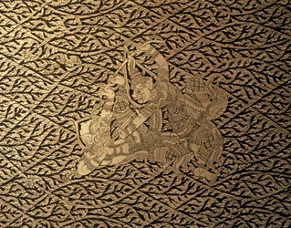 ARTE THAI: Un episodio del "Ramayana" con decorazione Kra Nak. Custodia per libri, Bangkok St...