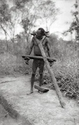 Pazzo Niam Niam, da Mongalla a Terrakekka, Sudan, 1925-1927