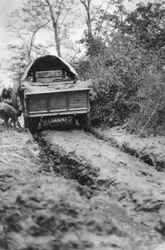 Aratura nel fango, Bulawayo a Dett, Rhodesia del Sud