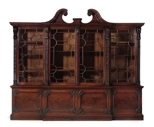 Una libreria a fronte spezzata di Giorgio III