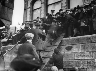 La fuga da Anversa, 1914