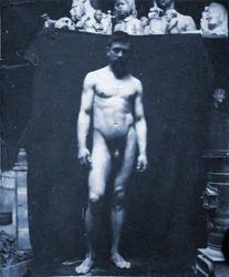 Ritratto nudo di Samuel Murray nello studio di Eakins