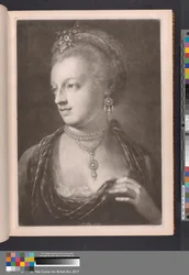 Signora, elegantemente vestita
