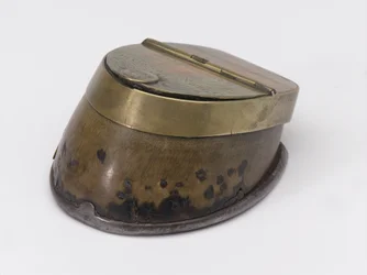 Calamaio a zoccolo di cavallo appartenente al Capitano William Tyrwhitt Drake, Guardie a Cavallo Reali, c.1829