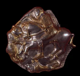 Civiltà trace: candelabro in oro e argento raffigurante un cavaliere attaccato da un orso. 400-350 a.C. Lovtch, Museo Storico, Bulgaria
