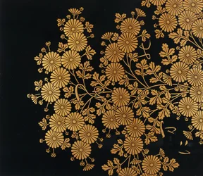 Scatola decorata con crisantemi