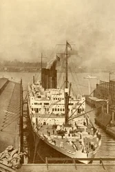 Un famoso transatlantico francese, Il Paris 34.569 tonnellate, c1930