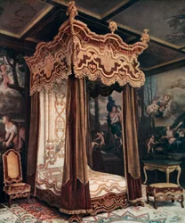 Un letto reale, 1910