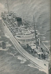 Una nave a doppia elica, la Stirling Castle costruita da Harland e Wolff, 1937