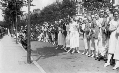 Una fila di persone
