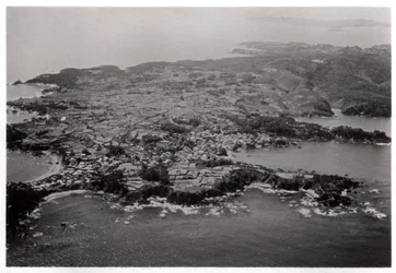 Vista aerea di Oginohama, Giappone, da un dirigibile, 1929 1933
