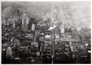 Veduta aerea di Filadelfia, Pennsylvania, USA, da un dirigibile, 1928 1933