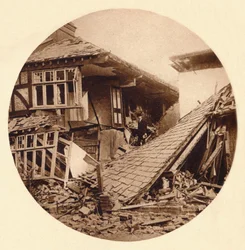 Danni da raid aereo a Croydon, 1915 1935