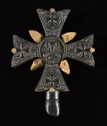 Croce di Benedizione, 1200-1400