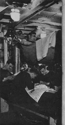 Tra le spazzate, 1943