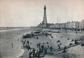 Blackpool - Vista del fronte, con la torre