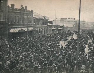 Commando boero che attraversa Johannesburg Seconda Guerra del Transvaal, c1900