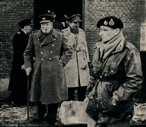 Il Primo Ministro Britannico Visita il Fronte Occidentale, 1944