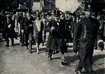 Giorno del bilancio, 1928, 1945