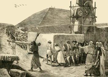 Costruzione di una piramide