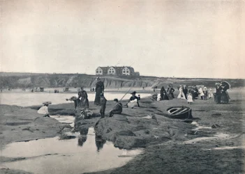 Bundoran - La spiaggia orientale, con il Great Northern Hotel, 1895