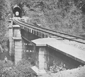 Ferrovia Centrale del Brasile: Scavo attraverso la Serra do Mar, 1914