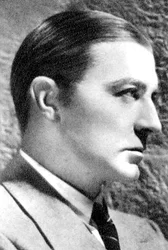 Clive Brook, attore inglese, 1934-1935