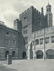 Chiostri e Biblioteca del Collegio, 1926