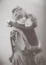 Constance Wilde con il figlio Cyril